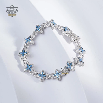 Ovanligt personligt armband för henne